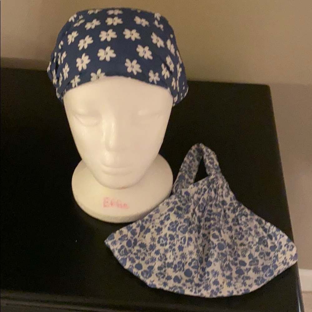 2 Mini Boden head scarves